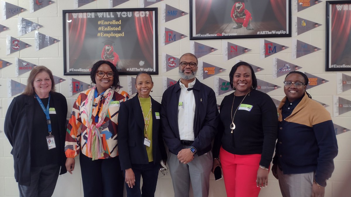 Exciting progress at The Castle today!  Monique McDaniels &amp; the REMARKABLE Goodwill Industries team are partnering with Westwood to provide internships for graduating seniors—SPED &amp; Gen Ed. Paving the way to Enlisted, Enrolled, &amp; Employed! 💼
#WorkforceReady #RedhawksReadyToWork