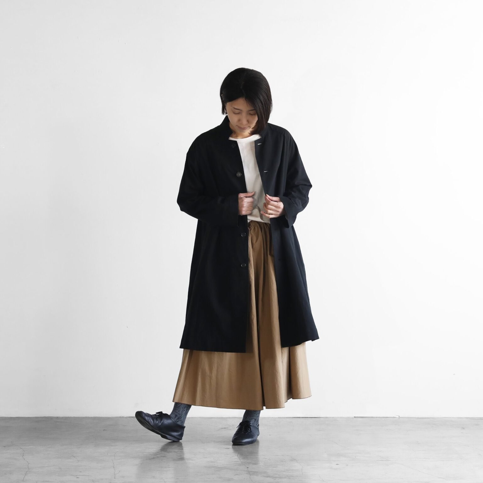HUIS.シーチングコットンアトリエコート グレージュ　遠州織物 HUIS -ハウス- / 遠州織物 on X: 