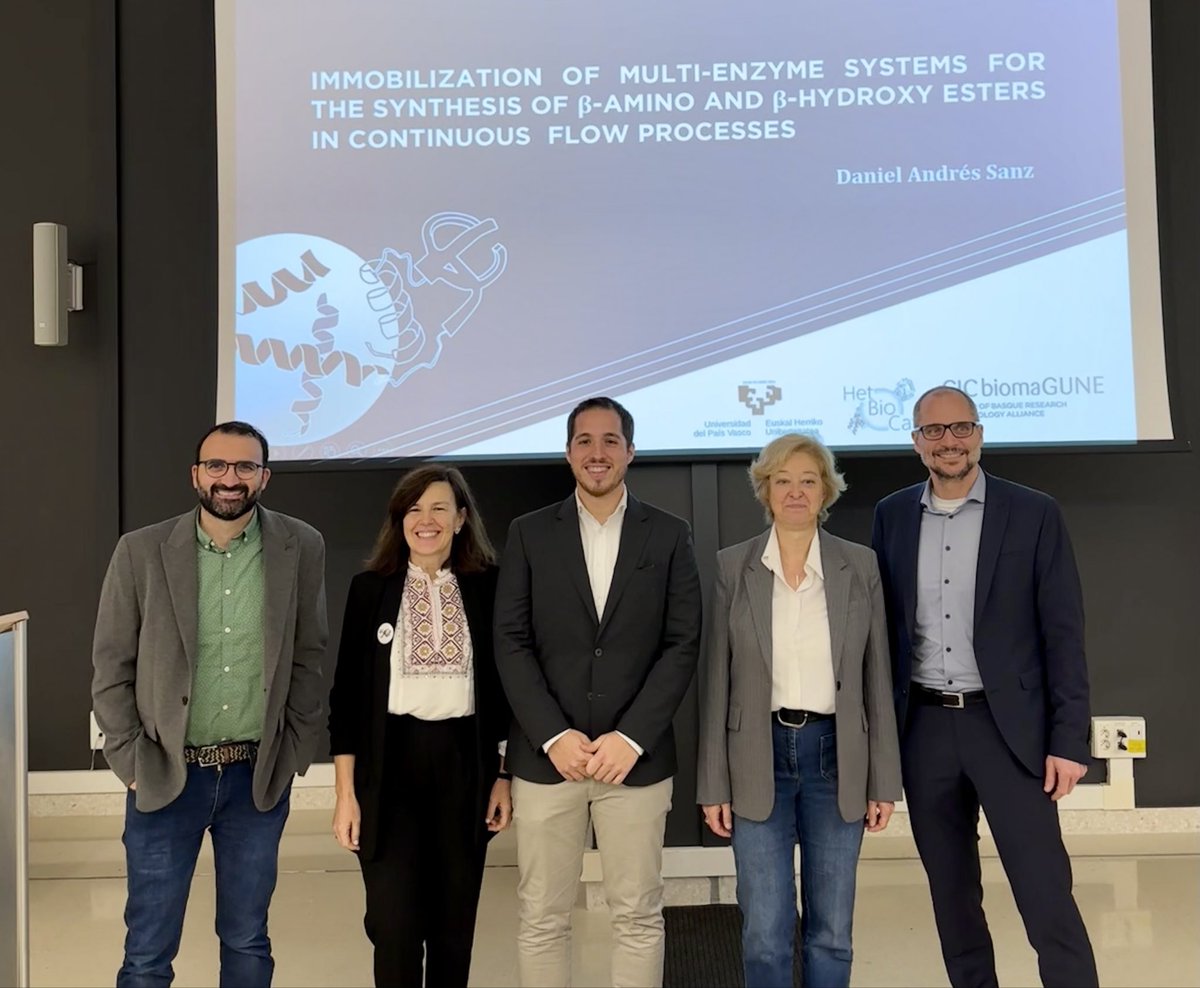HetBiocat (@hetbiocat) on Twitter photo Congrats to our mate <a href="/DaniZaragozista/">Daniel Andrés</a> for his brand new PhD degree (txapela included) Well deserved!!
Thanks to the comitte <a href="/RudroffLab/">Rudroff Lab</a> MJose Hernaiz and Rosa Lopez for the fruitful discussion. <a href="/CICbiomaGUNE/">CIC biomaGUNE</a> <a href="/ERC_Research/">European Research Council (ERC)</a> #METACELL Congrats to our mate <a href="/DaniZaragozista/">Daniel Andrés</a> for his brand new PhD degree (txapela included) Well deserved!!
Thanks to the comitte <a href="/RudroffLab/">Rudroff Lab</a> MJose Hernaiz and Rosa Lopez for the fruitful discussion. <a href="/CICbiomaGUNE/">CIC biomaGUNE</a> <a href="/ERC_Research/">European Research Council (ERC)</a> #METACELL