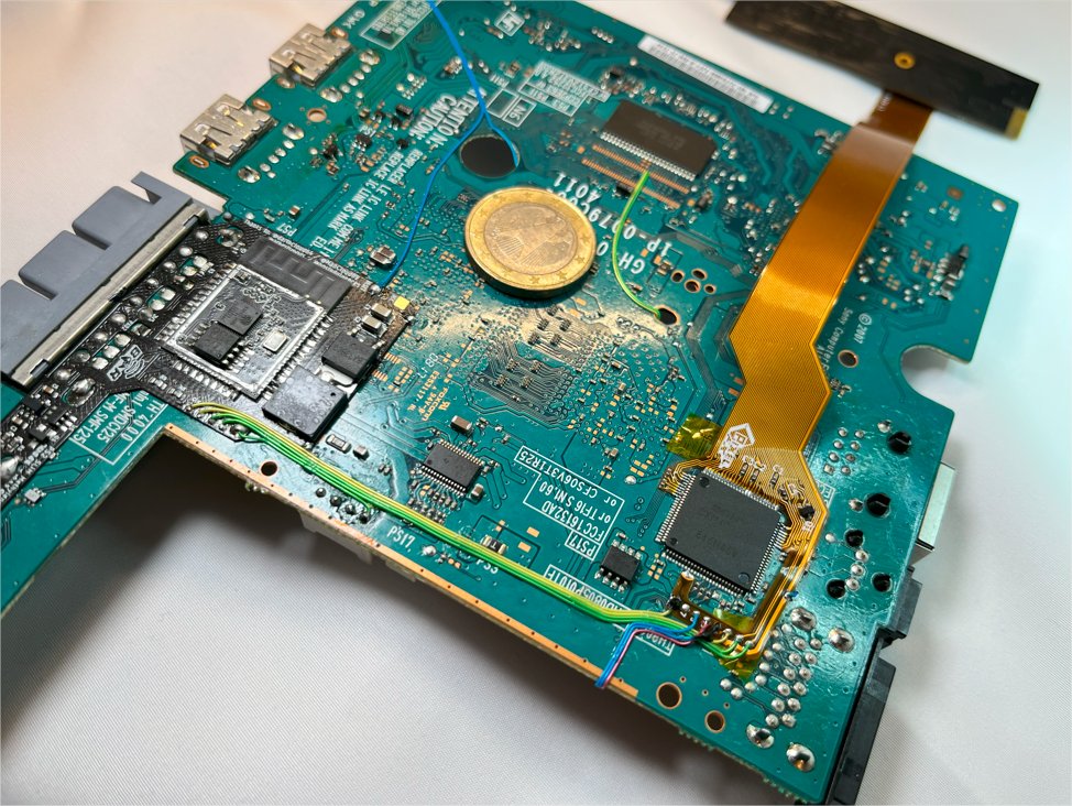 Installation of retroGEM, Methylene and USB-C power supply for this SCPH90004 Silver. I used wires for RetroGEM control rather than flex with Methylene and it works great!
Hope you enjoy !🎮