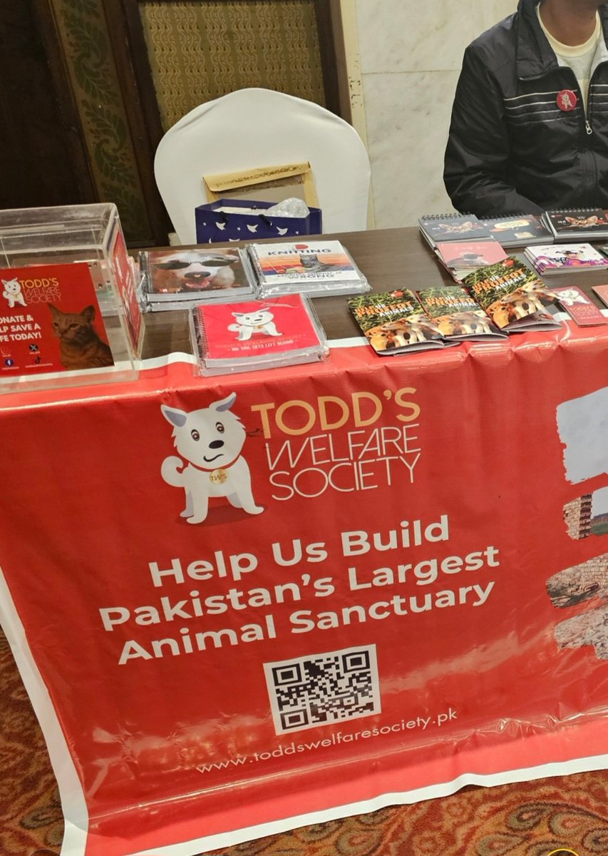 tws_pk2's tweet photo. Only need £150 to reach our halfway target of 45k. Please help us to achieve this as the sooner we start our build the sooner we can open our doors to dogs like Cindy, who would have perished if not rescued. Please help the suffering animals of Pakistan 🙏🏼 https://t.co/zuS92ilAGc https://t.co/K17JZhY2Gx
