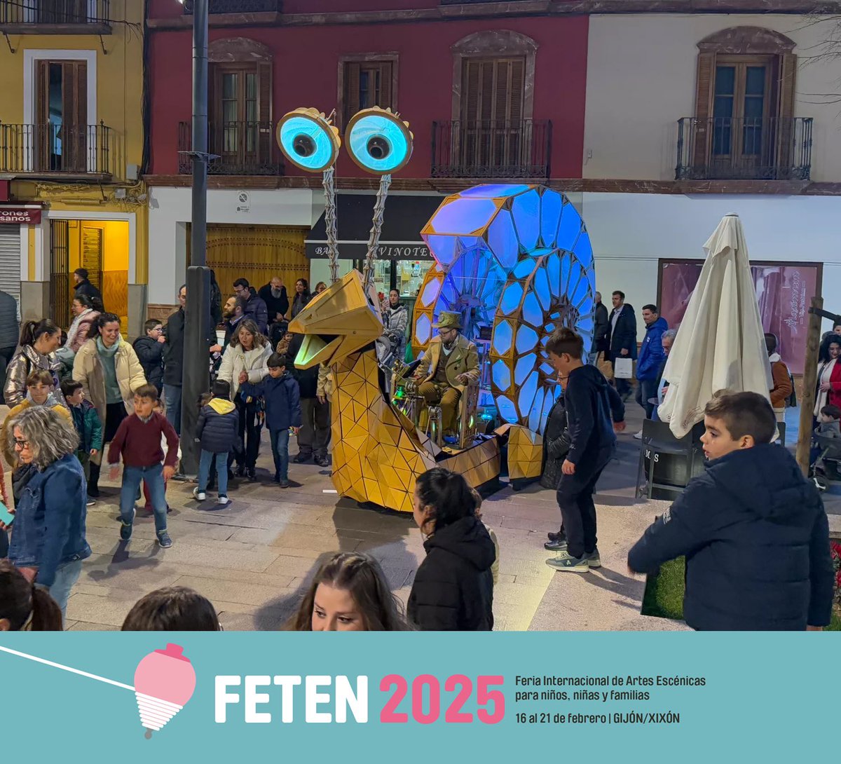 ¡Os traemos muy buenas noticias! 'Mi gran caracol' fue seleccionado para participar en FETEN, la Feria Internacional de Artes Escénicas para niños, niñas y familias más relevante a nivel nacional e internacional 😍

Fotografía: Lucena Hoy

<a href="/FETEN_Gijon/">FETEN Gijón Xixón</a> 

#teatro #títeres