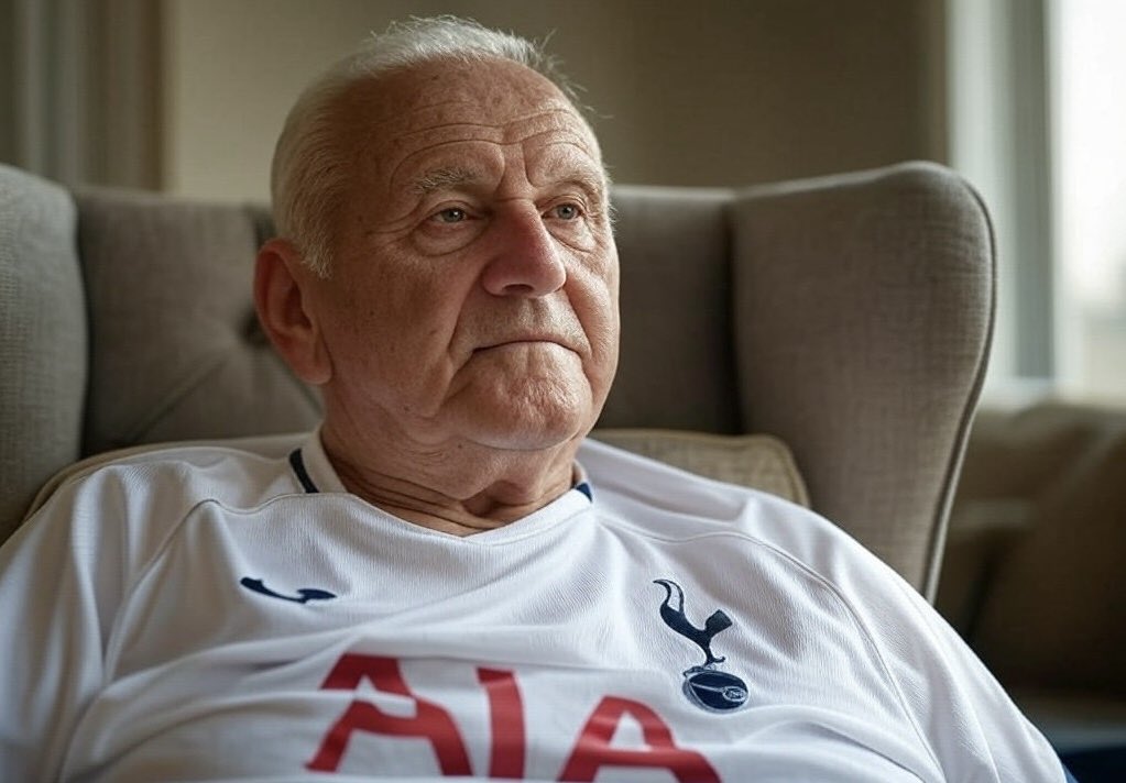 WHLGav's tweet photo. Watched every single Tottenham game home and away

Michael - Aged 24 https://t.co/spHsQ1fWRa