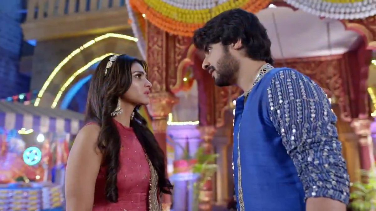 alliyacreations's tweet photo. "Purvi meri soulmate hai, main pyaar karta hoon usse...main Purvi se pyaar karta hoon" 🧿❤️

Omg he said to Khushi that he loves Purvi !! 😭❤️

#kumkumbhagya #kkb #rajvi https://t.co/YMzfqa9eka