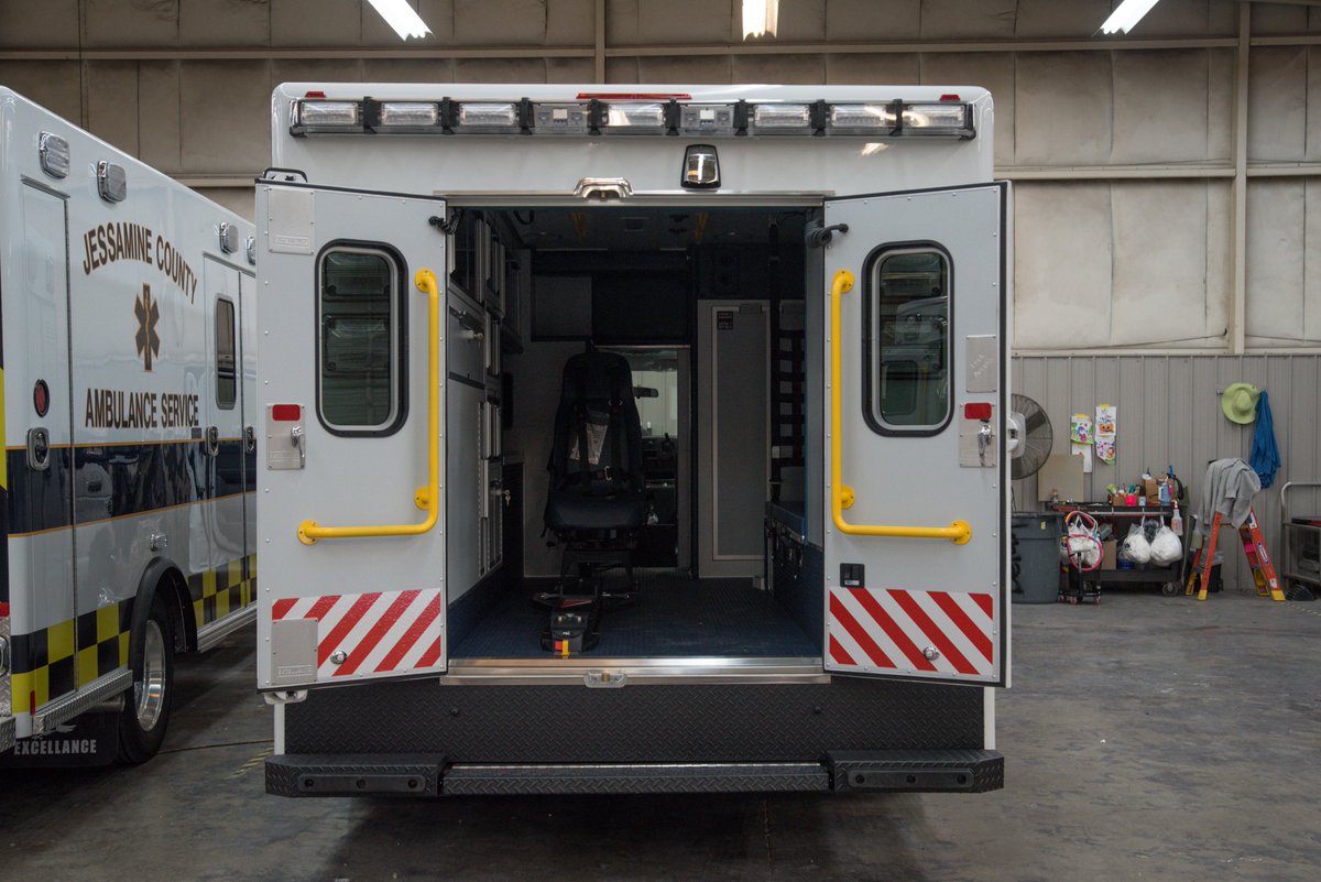 ExcellanceAL's tweet image. Tuesday Triple Play

#ambulance #ambulances #emergencyvehicles #firstresponders #tuesday #PictureOfTheDay #ExcellanceInc