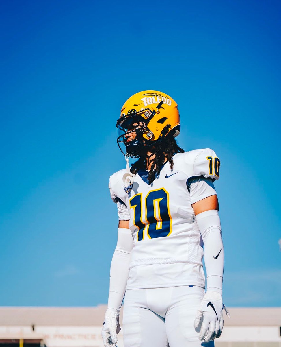Kendall McNutt (@kendall5k_) on Twitter photo After a great conversation with Coach <a href="/stantonweber/">Coach Stanton Weber</a> I am blessed to receive an offer from the University of Toledo #AGTG
<a href="/SLUHfootball/">SLUH Football</a> <a href="/CoachAdamCruz1/">Coach Adam Cruz</a> <a href="/Jerrystan08/">Jerry Stanfield</a> <a href="/vkehres/">Vince Kehres</a> <a href="/AllenTrieu/">Allen Trieu</a> <a href="/NateLatsch/">Nate Latsch</a> <a href="/Excel360Footba1/">Excel360FootballTraining</a> <a href="/LippertScouting/">Ryan Lippert</a> After a great conversation with Coach <a href="/stantonweber/">Coach Stanton Weber</a> I am blessed to receive an offer from the University of Toledo #AGTG
<a href="/SLUHfootball/">SLUH Football</a> <a href="/CoachAdamCruz1/">Coach Adam Cruz</a> <a href="/Jerrystan08/">Jerry Stanfield</a> <a href="/vkehres/">Vince Kehres</a> <a href="/AllenTrieu/">Allen Trieu</a> <a href="/NateLatsch/">Nate Latsch</a> <a href="/Excel360Footba1/">Excel360FootballTraining</a> <a href="/LippertScouting/">Ryan Lippert</a>