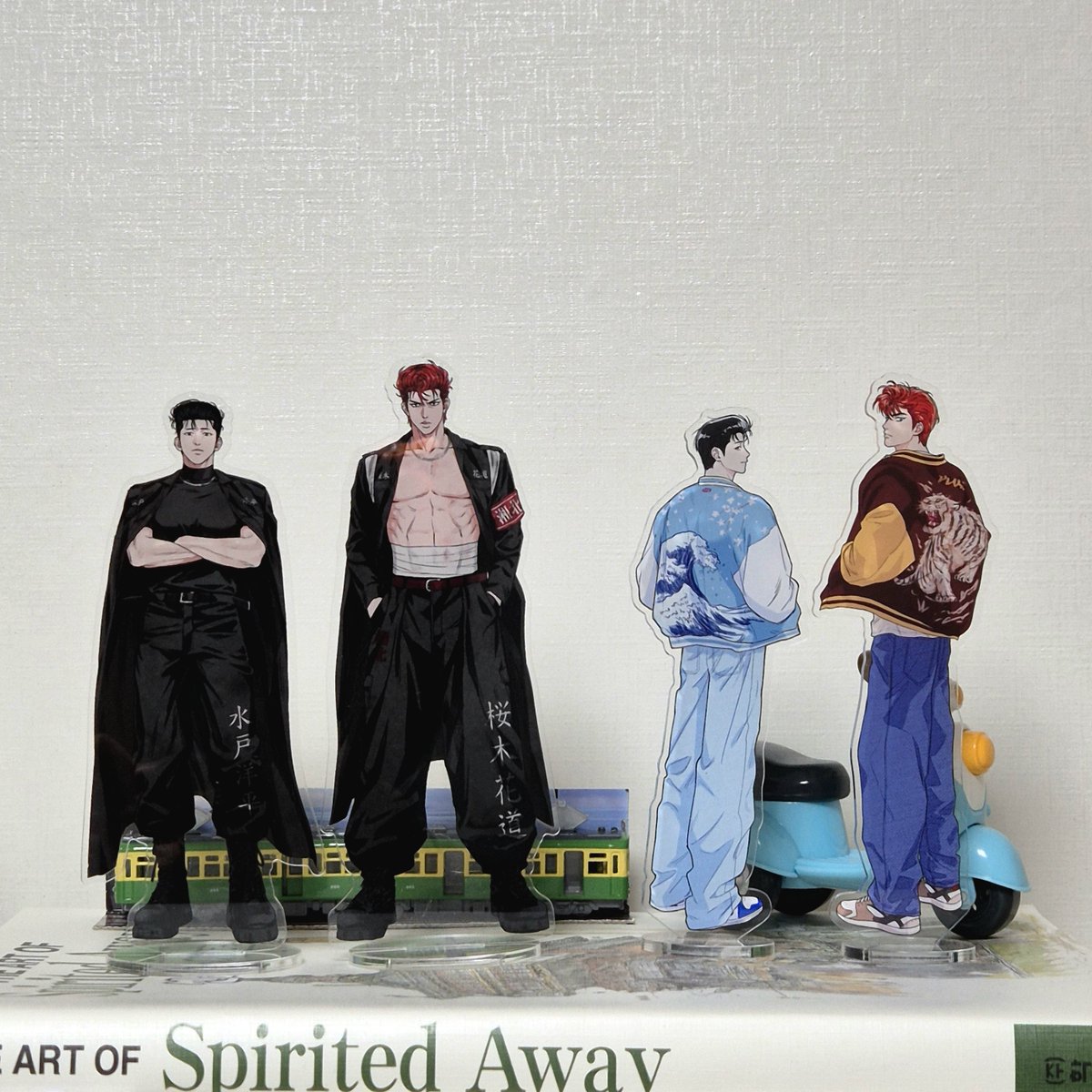 ❤️‍🔥 요하나온에 특공복 아크릴 스탠드 가지고 갑니다~! 스카잔도 조금 가져가요!
特攻服アクリルスタンド持って行きます~ スカジャンも少し持っていきます！