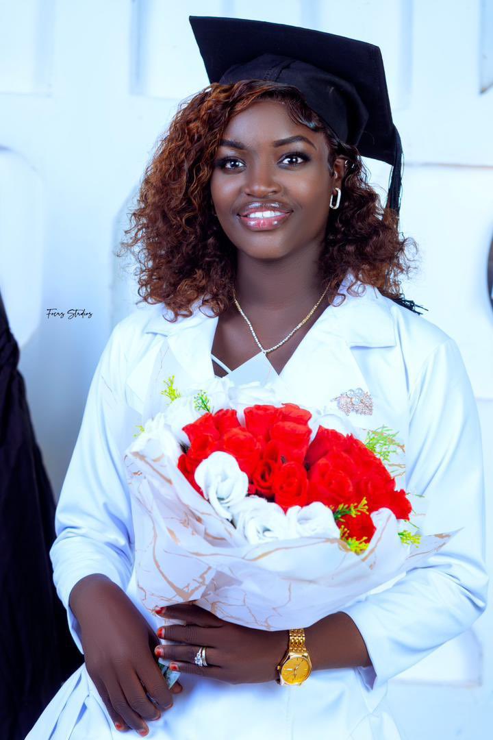 FSJOSIAH3's tweet image. She is bold, strong and can never, ever fumble.
She is courageous and 
Azagitarious!

Your black is beautiful ma’am 🥰