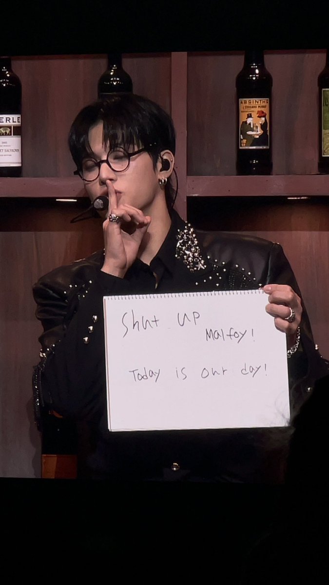 🐈 is seeing bts tweet media