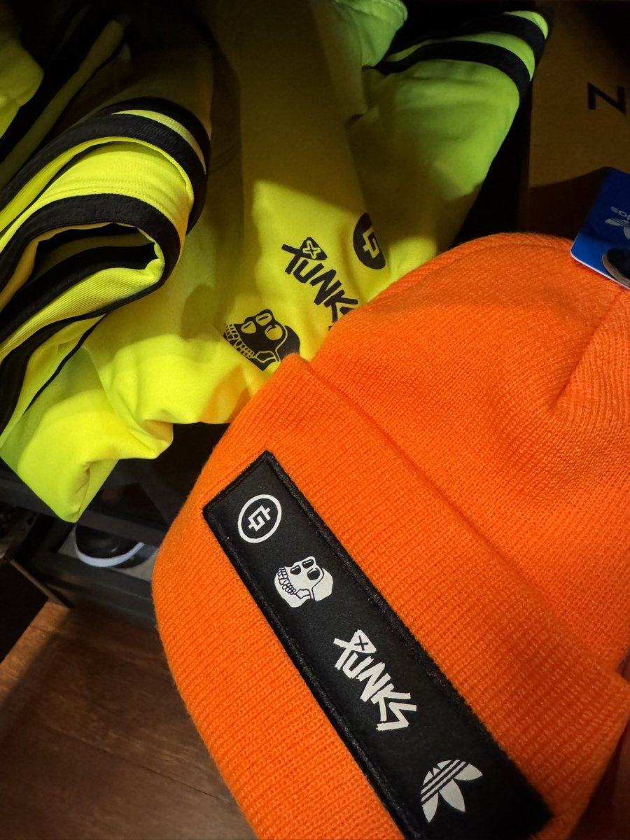 TLemonader's tweet image. Are you this old ? 

#NFTs