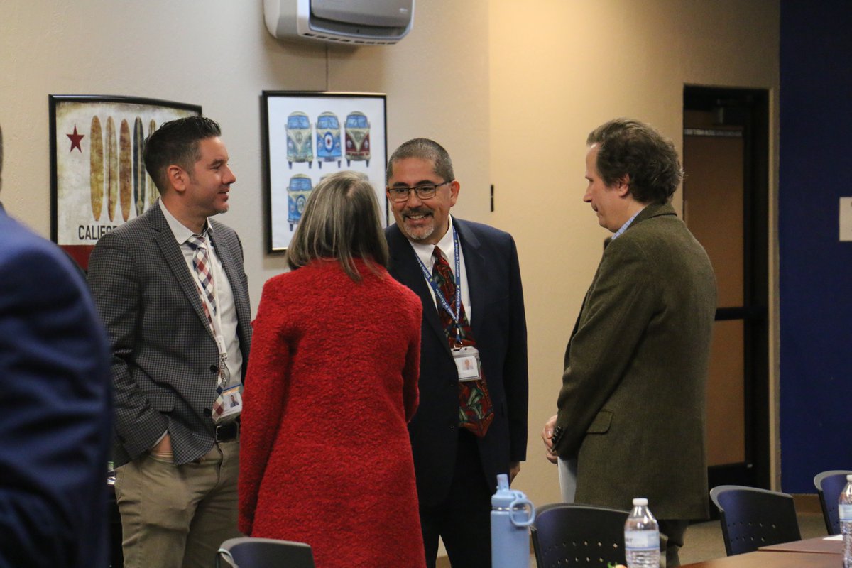 visionsined tweet media