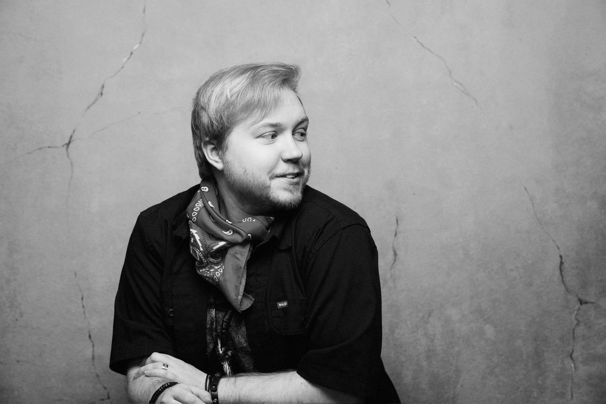 new author photos 🏳️‍⚧️🏳️‍🌈

📸: Arielle Lewis Studios, Washington DC