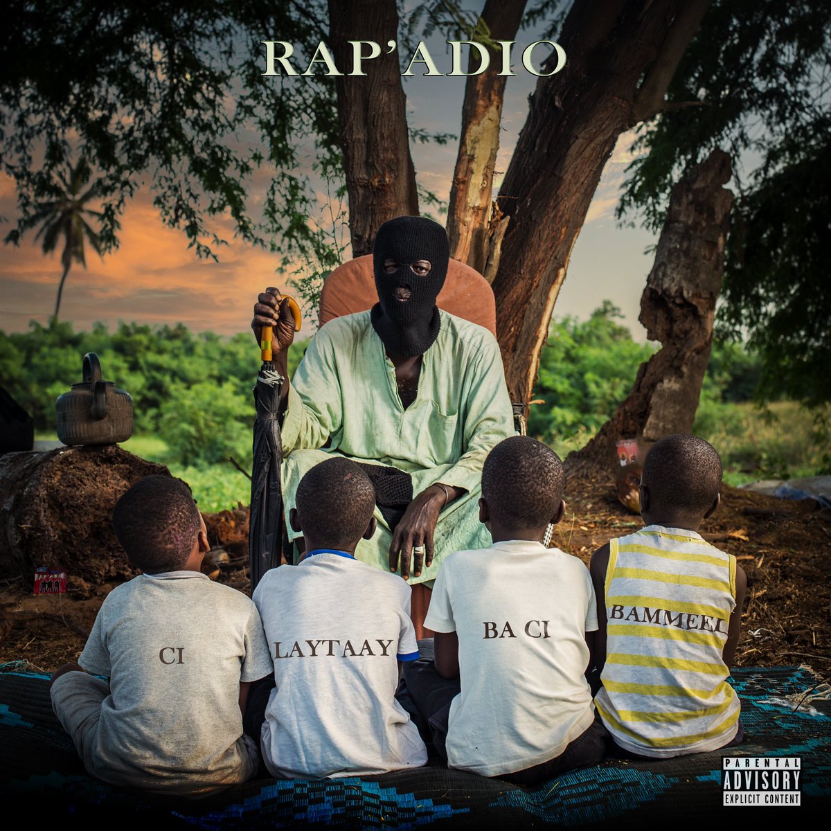 Je suis très heureux d’avoir réalisé la Cover Officielle du prochain album de Rapadio 

Titre: Ci Laytaay Ba Ci Bammel
Photo &amp; Artwork: By me