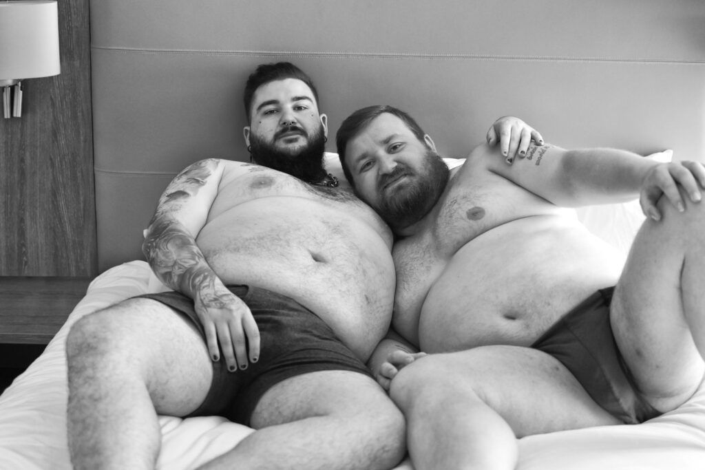 Bear World Magazine (@bearworldmag) on Twitter photo Catching Up With Richard Cameron and the Boys at the Bear Hotel! <a href="/RichAtBearHotel/">@BearHotel.bsky.social</a>
buff.ly/427Xv5h Catching Up With Richard Cameron and the Boys at the Bear Hotel! <a href="/RichAtBearHotel/">@BearHotel.bsky.social</a>
buff.ly/427Xv5h