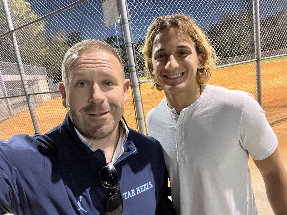 GastonGramatic's tweet image. Blessed to have received my first D1 offer to the University of North Carolina #GoTarHeels
@unchapelbill @_thebillymiller @CoachPriefer @CCSFootball813 @MGramatica7 @Gramatica7