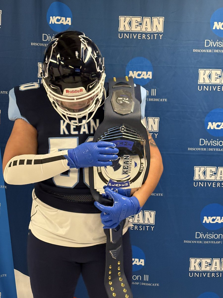 Thank you <a href="/CoachEvanDurand/">Evan Durand</a> and <a href="/KUFootball212/">Kean University Football</a> for having me on campus today for an amazing visit and a chance to view your state of the art facilities and buildings. Truly blessed🙏🏽
F.I.G.H.T
#AGTG #BlessedAndGrateful