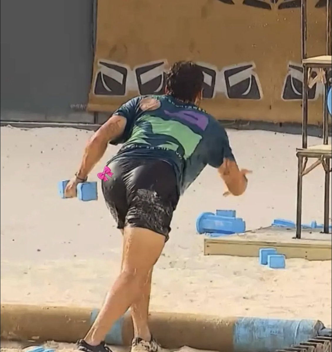 derotu4's tweet image. açılın biz geldik 🎀💅
#SurvivorAllStar2025 #YPFC