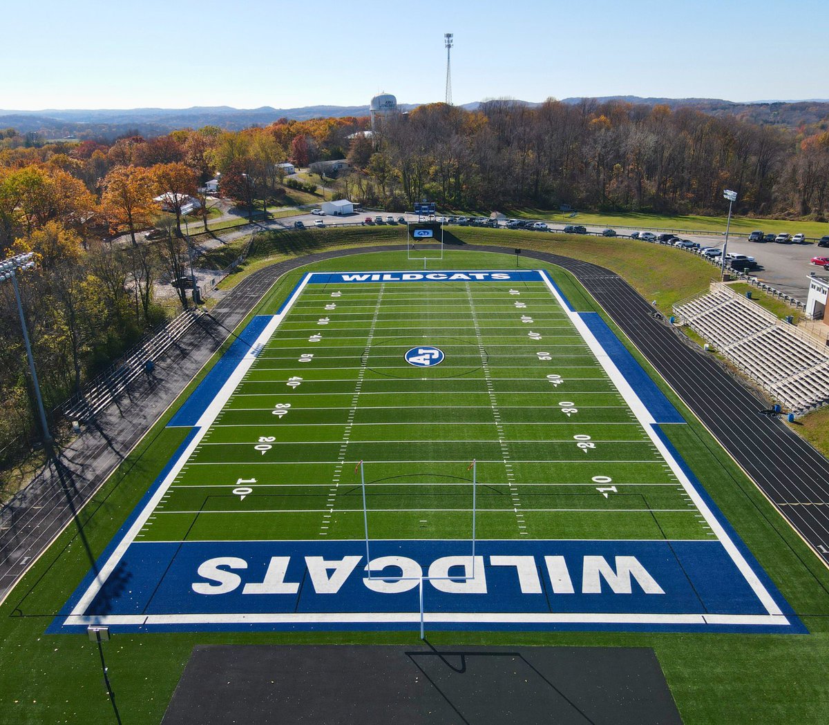 ByrneAndJones's tweet photo. "The Pit" at Anna Jonesboro High School just got even more legendary. This dual purpose field came out spectacular and will serve as the place where Wildcat pride meets next-level performance. 🏈
#TurfFieldInstallation #TurfTuesday #ByrneAndJonesSports https://t.co/GDrxqXkRBY