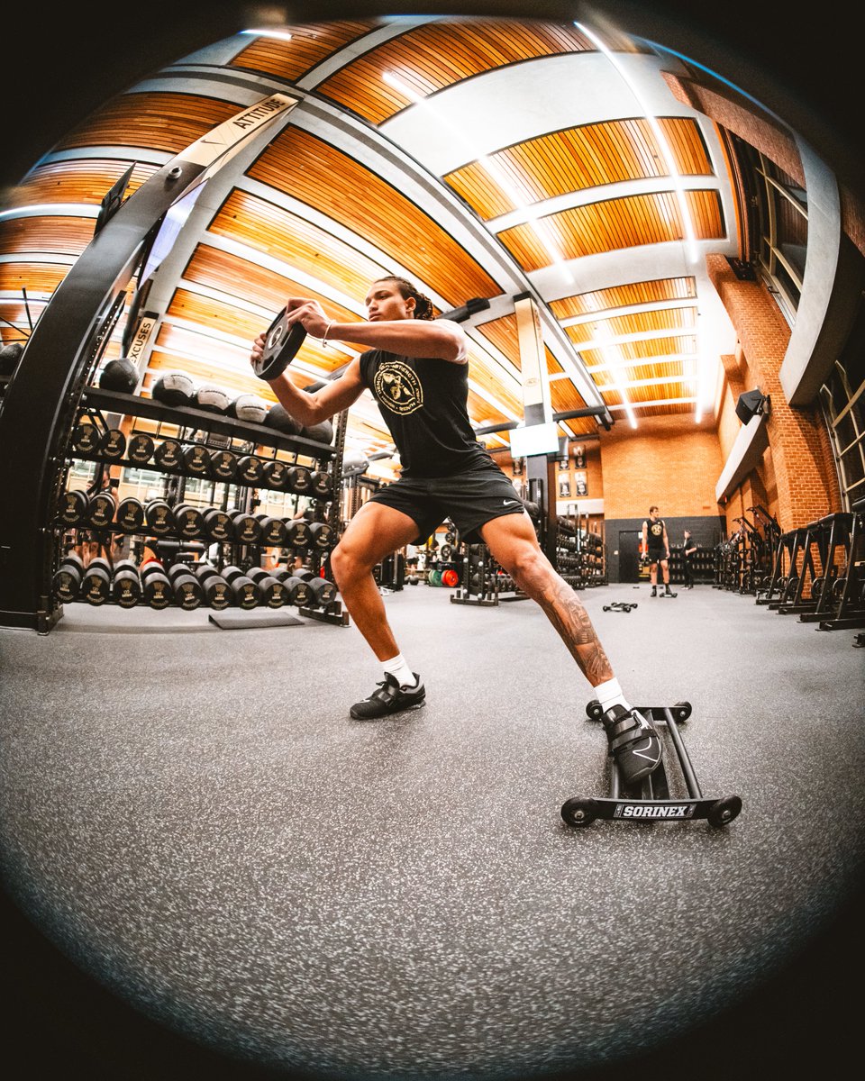 Keep pushing 🏋️