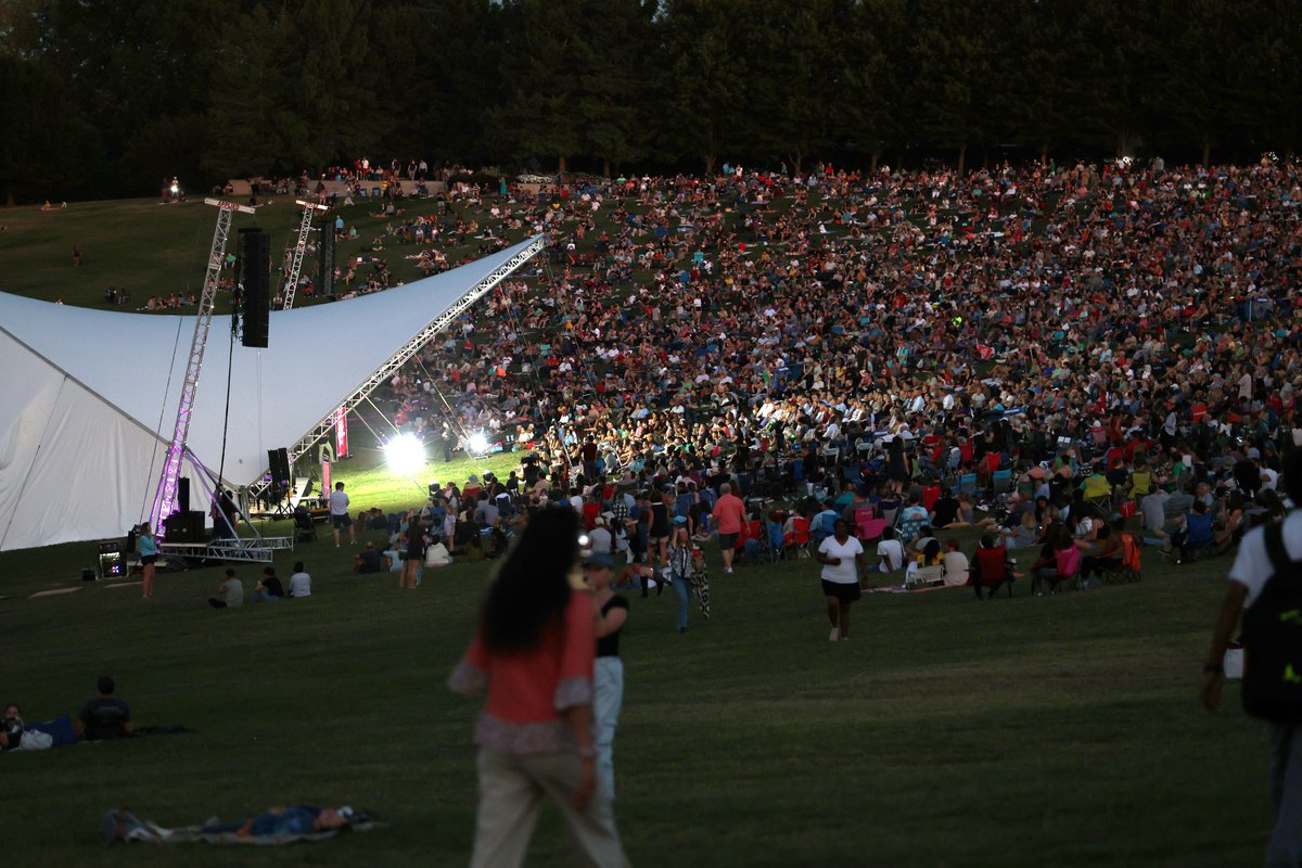 easternacoustic's tweet photo. ST. LOUIS SYMPHONY PERFECTS OUTDOOR AUDIO WITH EAW.
ADAPTive loudspeakers deliver crystal clear sound for symphony concertgoers.

Read more: https://t.co/cEghtPRyF7 https://t.co/e7adr8rHVx