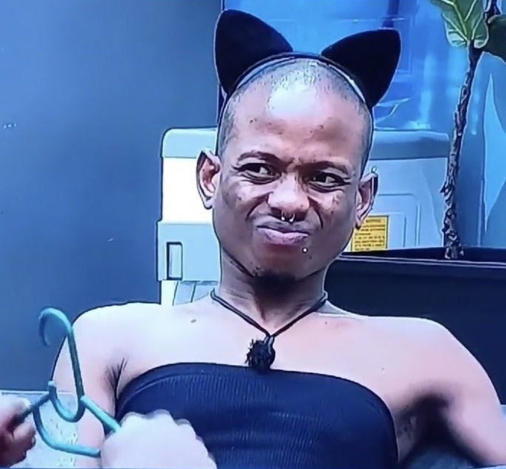 FranQ_Poet's tweet photo. ๐ฏ๐
The problem with these housemates is that they NEVER go straight to KayB.
They always yip yap behind her back doing media rounds!
And when she shows up, they go mute!
Bunch of cowards!
OPERATION SAVE KAYB
KAYB OUR FOCUS
#VoteKayB
#KaraboMphirime
#BBMzansi https://t.co/6KLCmcyJJT