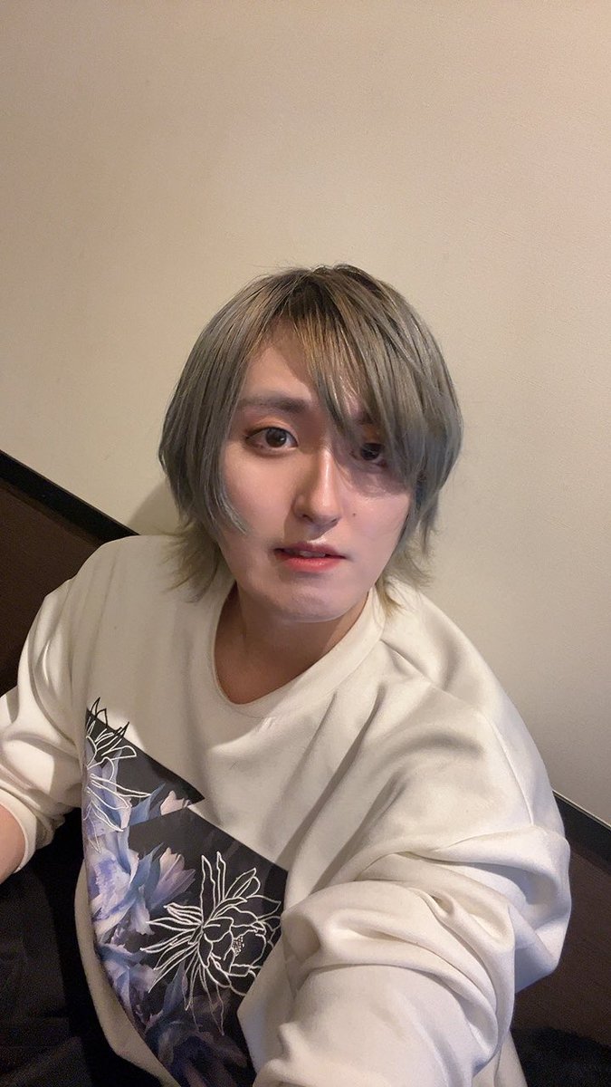 bb_aki_02's tweet photo. おはようございます☀
今日もばちばちにいい天気だねーー‼️
（相変わらず寒すぎるけど）
週も半ばなんで張り切っていこー‼️

これで元気出るかわからないけど顔面載せておきますーー‼️
いってらっしゃい😌🫶 https://t.co/ZUlfMHGbfx