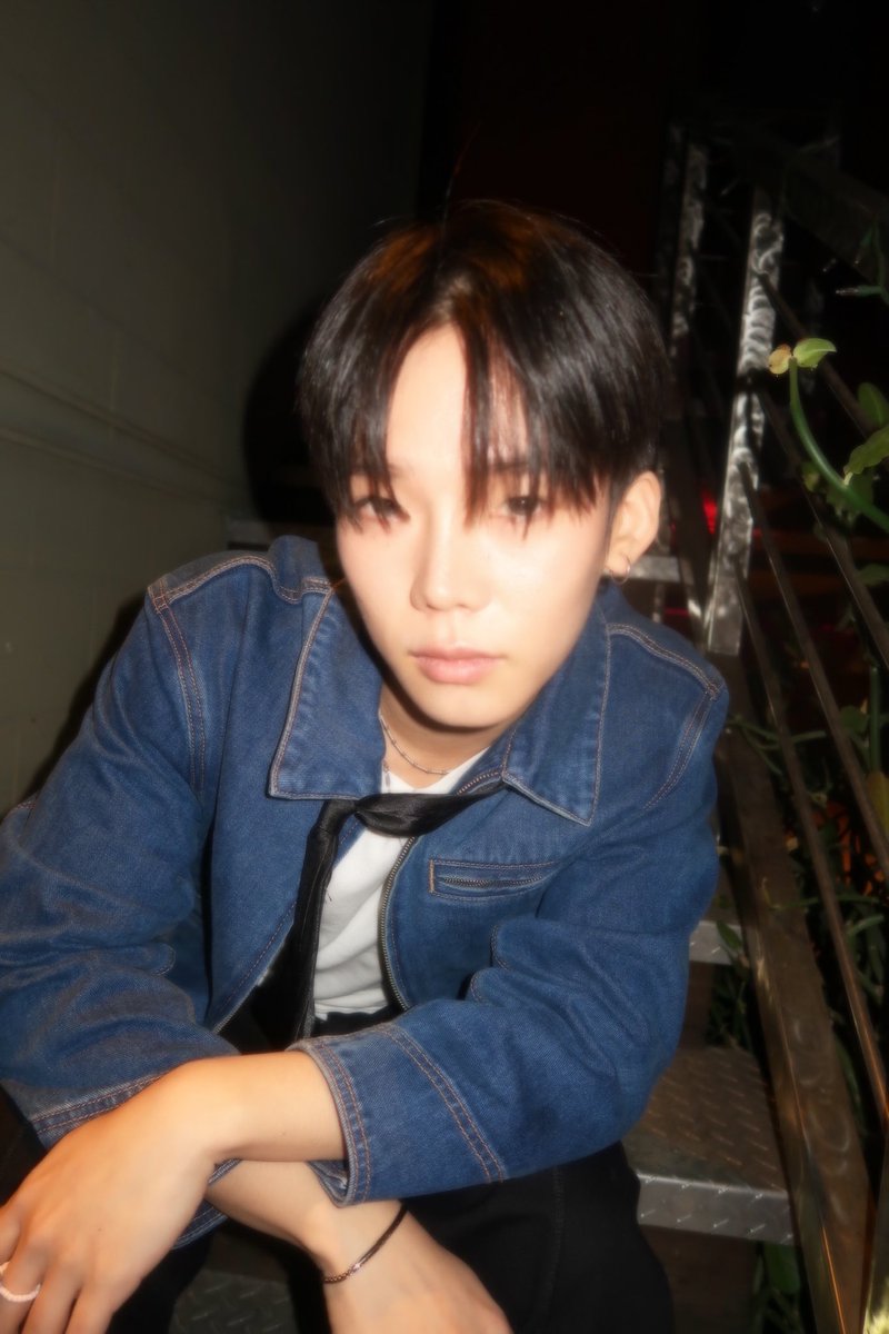jinjinguri's tweet photo. Are you a pre-debut @REWINDMEMBERS stan? https://t.co/UEQvbqRIwQ