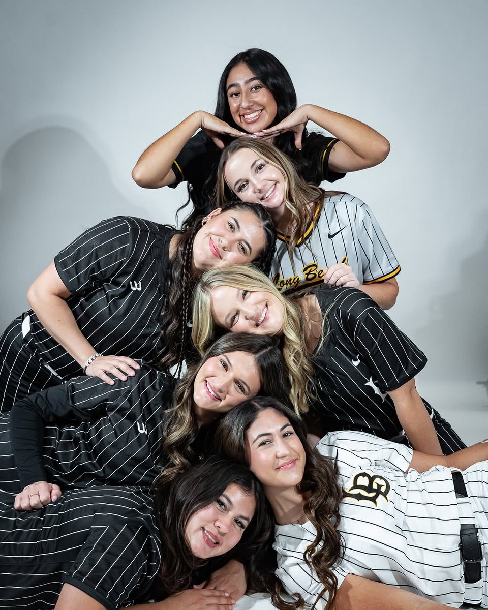 NCAA Softball tweet media