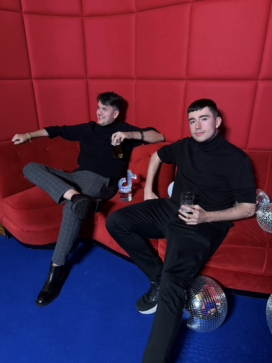 PRIMERA COPA DEL <a href="/RayodeBarcelona/">Rayo de Barcelona</a> 🏆⚡️