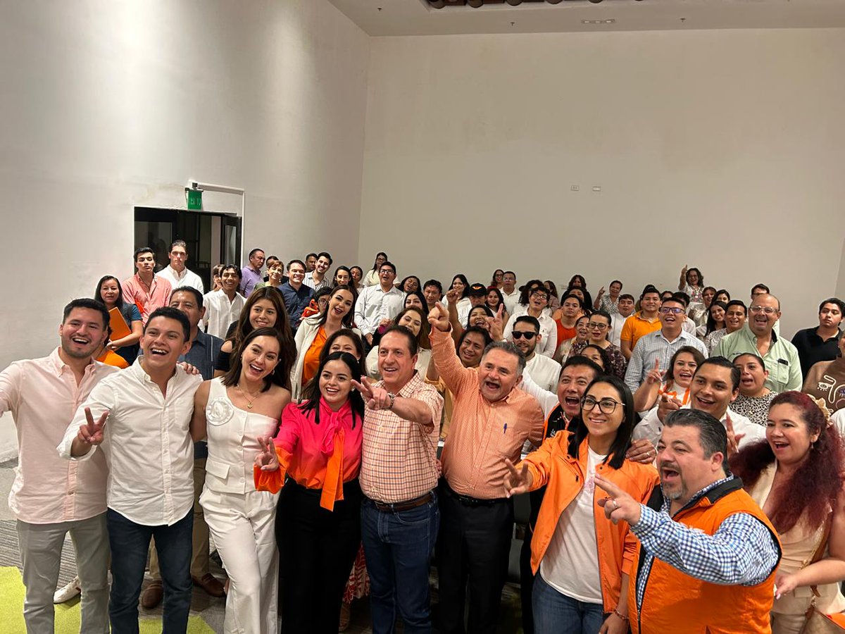 En Quintana Roo la fuerza naranja no se detiene y con nuestras nuevas comisiones operativas y delegado de jóvenes en Benito Juárez, Solidaridad e Isla mujeres vamos a seguir construyendo el futuro naranja 🍊🚀