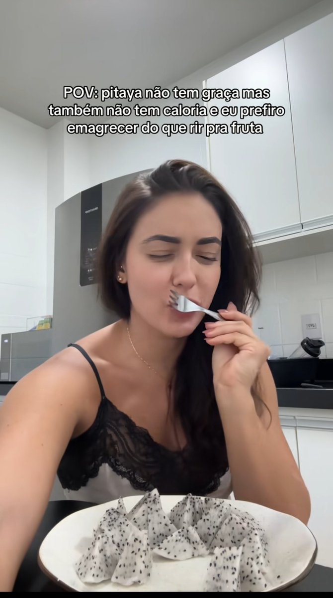 litzydiets's tweet photo. queria saber quando normalizaram falar abertamente de calorias

na minha época isso era coisa de transtornado https://t.co/TsvINhg3zk
