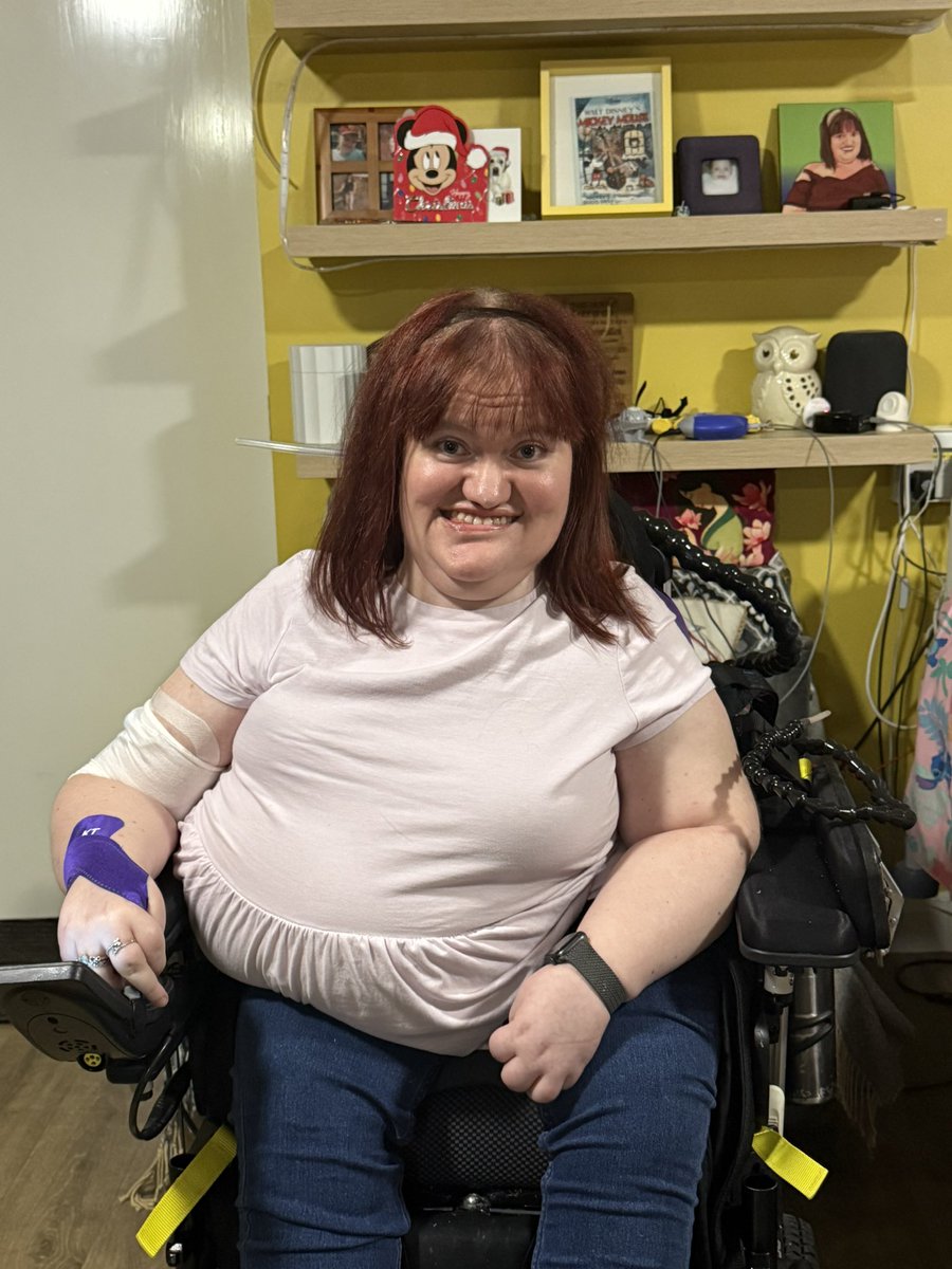 Michaela Hollywood MBE tweet media