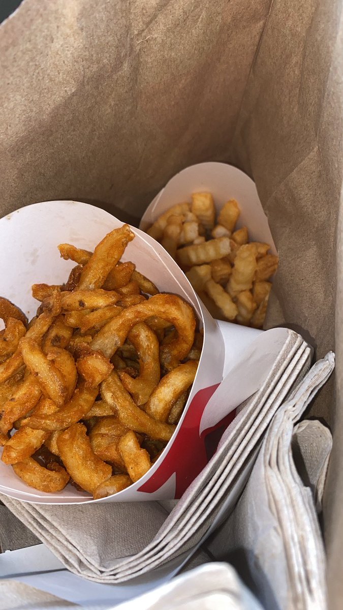 jangocat tweet media