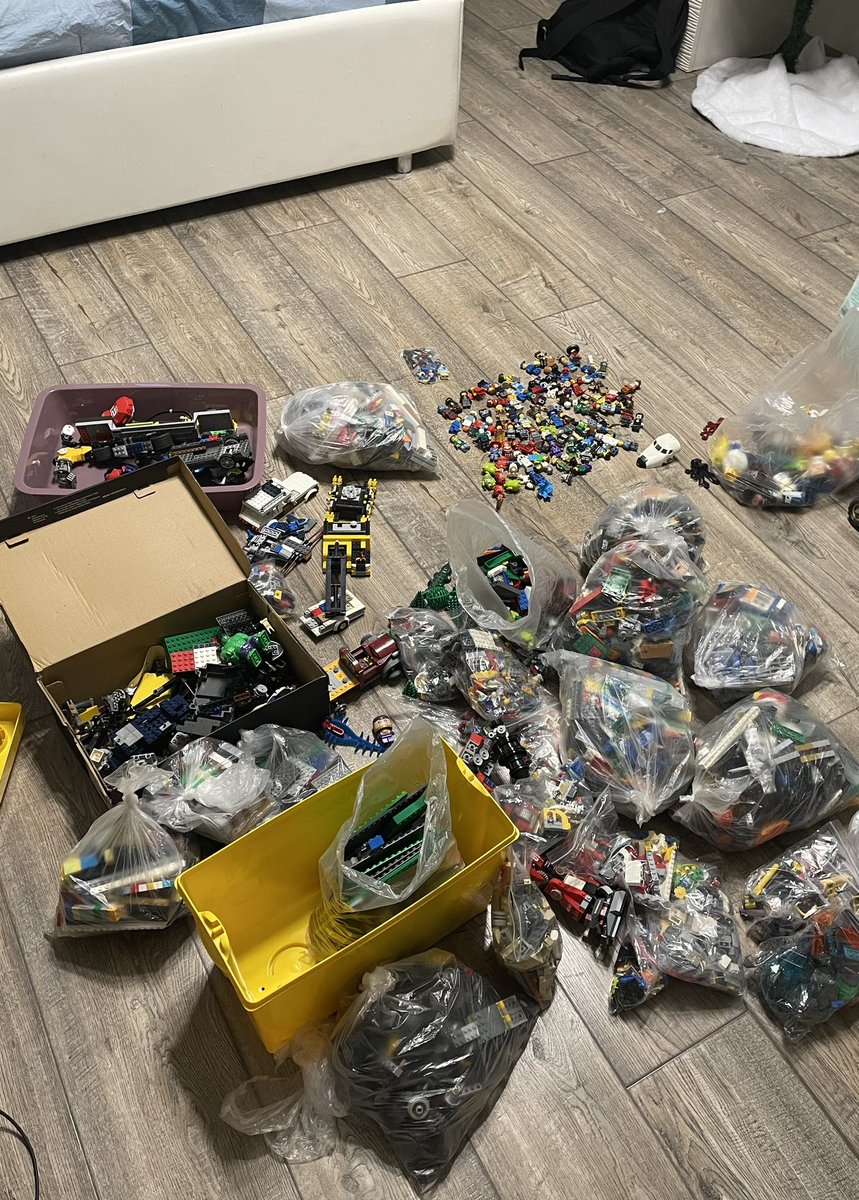 Обчистила старую квартиру, забрала самое ценное