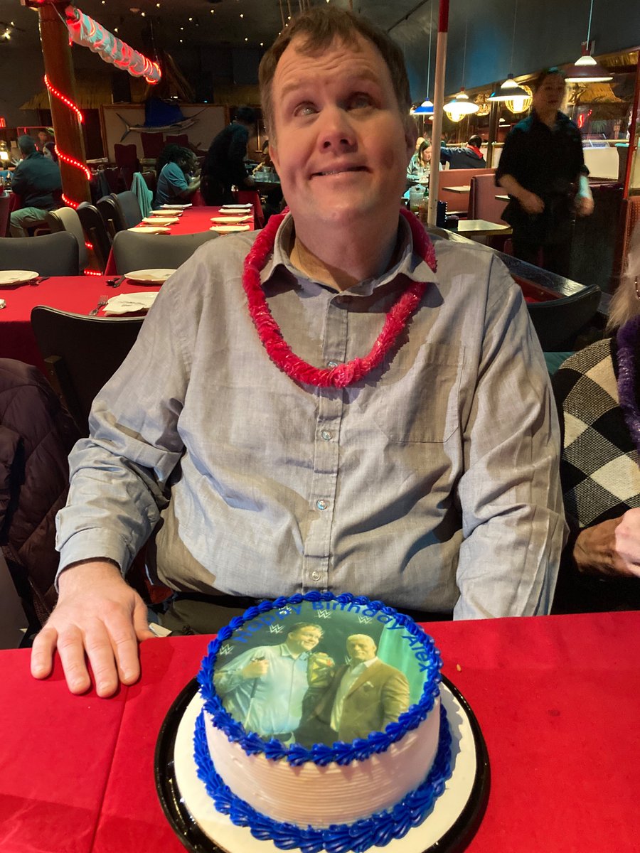 Alex Gray tweet media