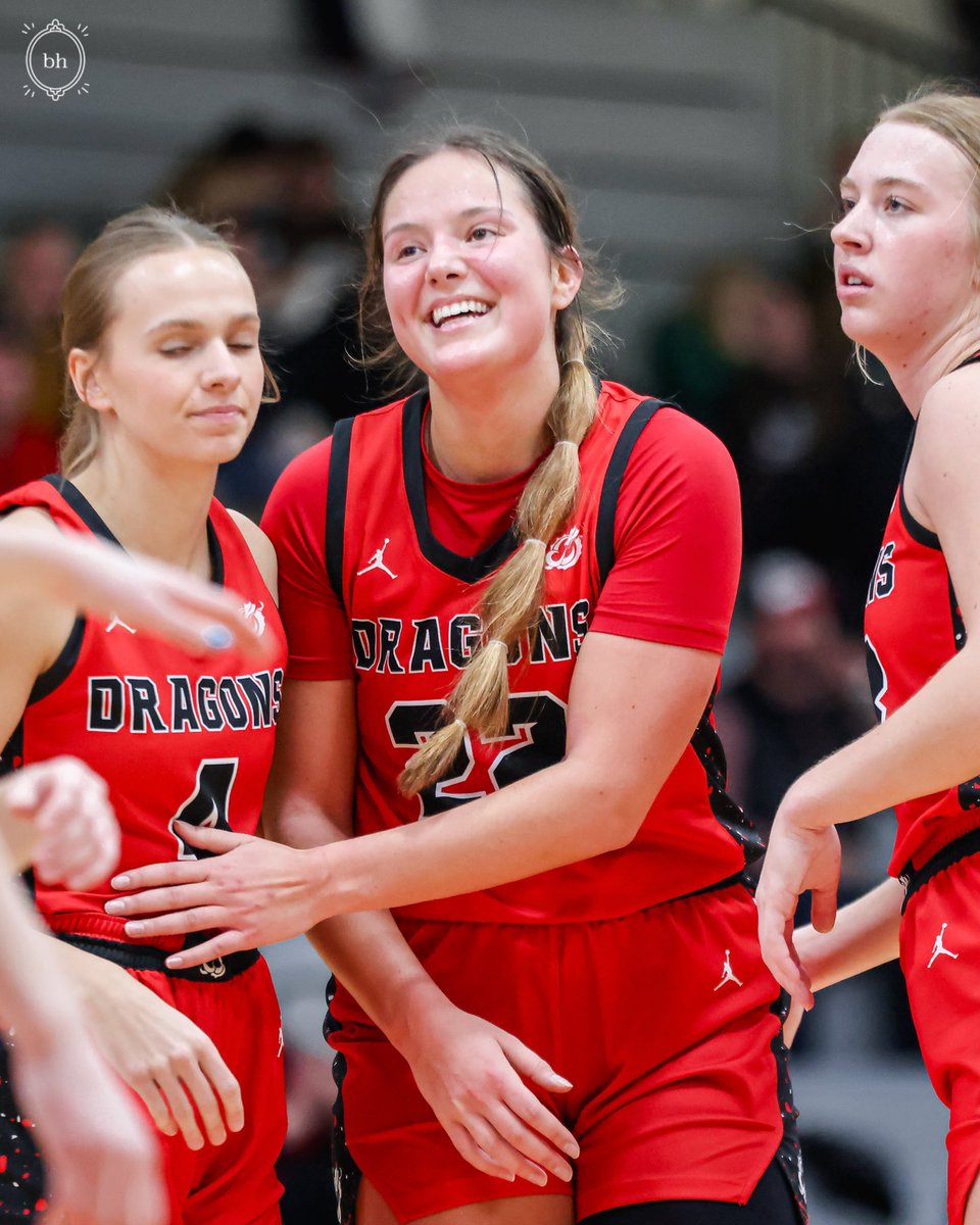 becca hanson frames tweet media