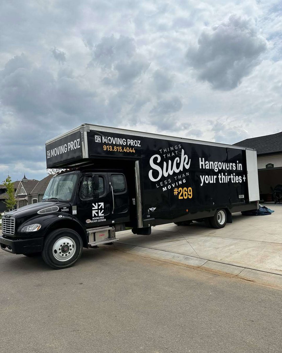 Movingproz's tweet image. Who can relate..? 🥴

What doesn’t suck? Letting Moving Proz handle your move while you recover! 💪 Stress-free moves, whether it’s heavy boxes or a heavy head—we’ve got it covered.

#KansasMoves #MovingProz #FlawlessMoves #KansasCityMoves #KansasMovingCompany