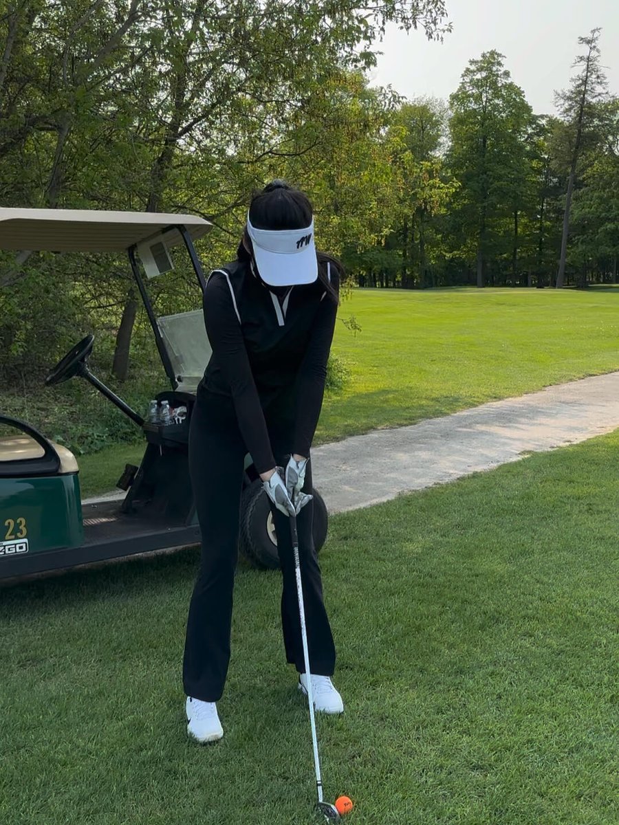 Today's swing practice on the course was all about the perfect shot with every movement. With constant practice and posture adjustments, I feel like I'm getting closer to my ideal swing. I hope this video gives you some inspiration!

#golf #swingtips #golfpractice #golfers