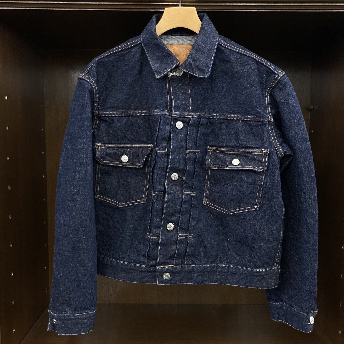 AmeproBaybrook's tweet photo. 続けて1954年製の2nd タイプを再現したGジャンです(」・ω・)

#baybrook #amepro #fashion #kumamoto #remirelief #vintage #ベイブルック #アメプロ #ファッション #熊本 #レミレリーフ #ヴィンテージ https://t.co/hjWBsQFEMH