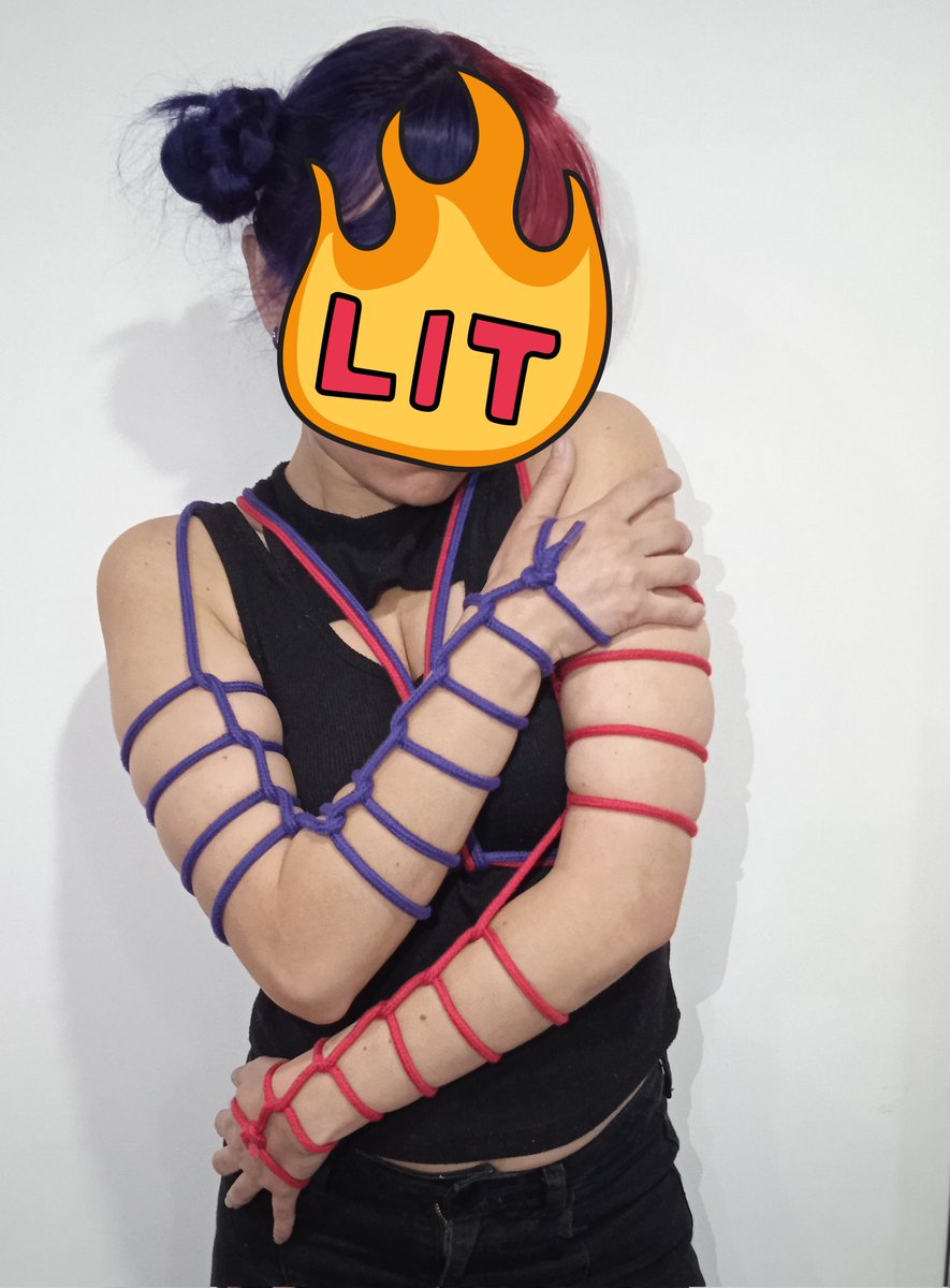 Les gustan las cuerdas? Que opinan de que las usemos mas seguido?
#bdsm #bondage #cuerdas #LoveIsland #JoJosBizarreAdventure