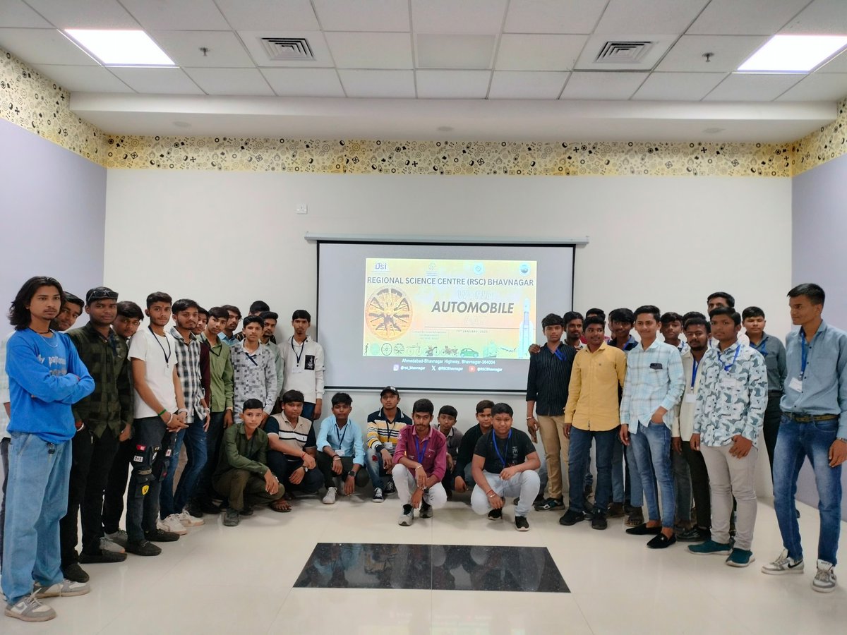 RSCBhavnagar's tweet photo. #WorldAutomobileDay honors #KarlBenz for patenting his first #motorwagon that could be sold. Today, @RSCBhavnagar, the future #engineers will explore the #Automobile #Gallery that honors the contribution of such #inventors and their #inventions and get inspired.
@PMOIndia https://t.co/4qvvLUfqth