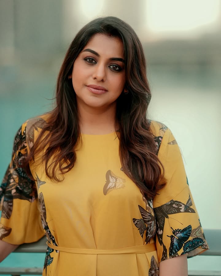 govtjobsalert26's tweet photo. π― #MeeraNandanThread
#Bollywood #Actress #MeeraNandan New Look https://t.co/jZtrEXXW8m