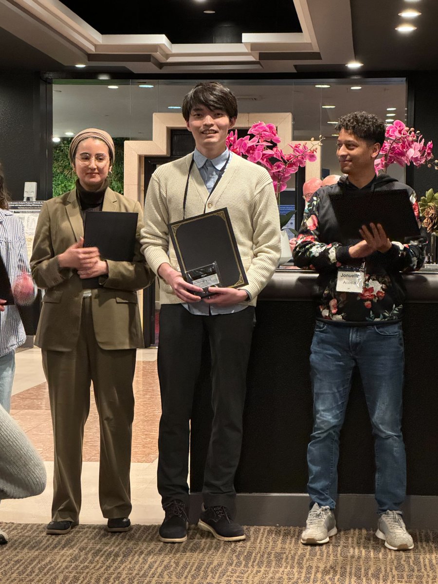 Big congrats to Keisuke Yamada (<a href="/KohliLab/">Kohli Lab</a>/<a href="/ShiLab_UPenn/">Shi Lab @ UPenn</a> grad student) for winning the 1st place poster award at last week's Deaminet 2025 6th International Conference on Base Editing, Prime Editing &amp; Related Enzymes!