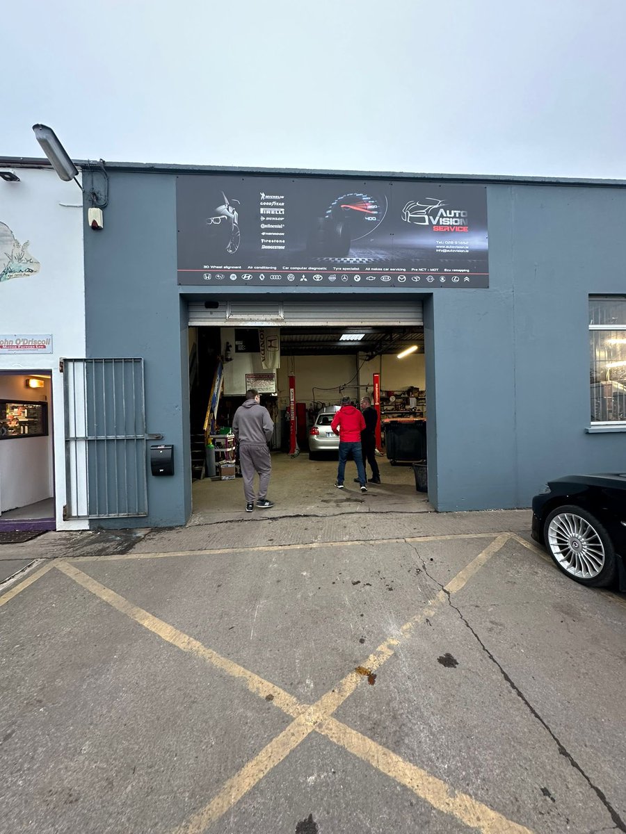 IeVending's tweet image. ☕ Smart Coffee Solutions Arrive in Cork City! 

We are thrilled to unveil the installation of our state-of-the-art HS7T coffee machine at a busy garage in Cork City, offering the perfect coffee experience with advanced technology and convenience features. 🚗
#CoffeeSolutions