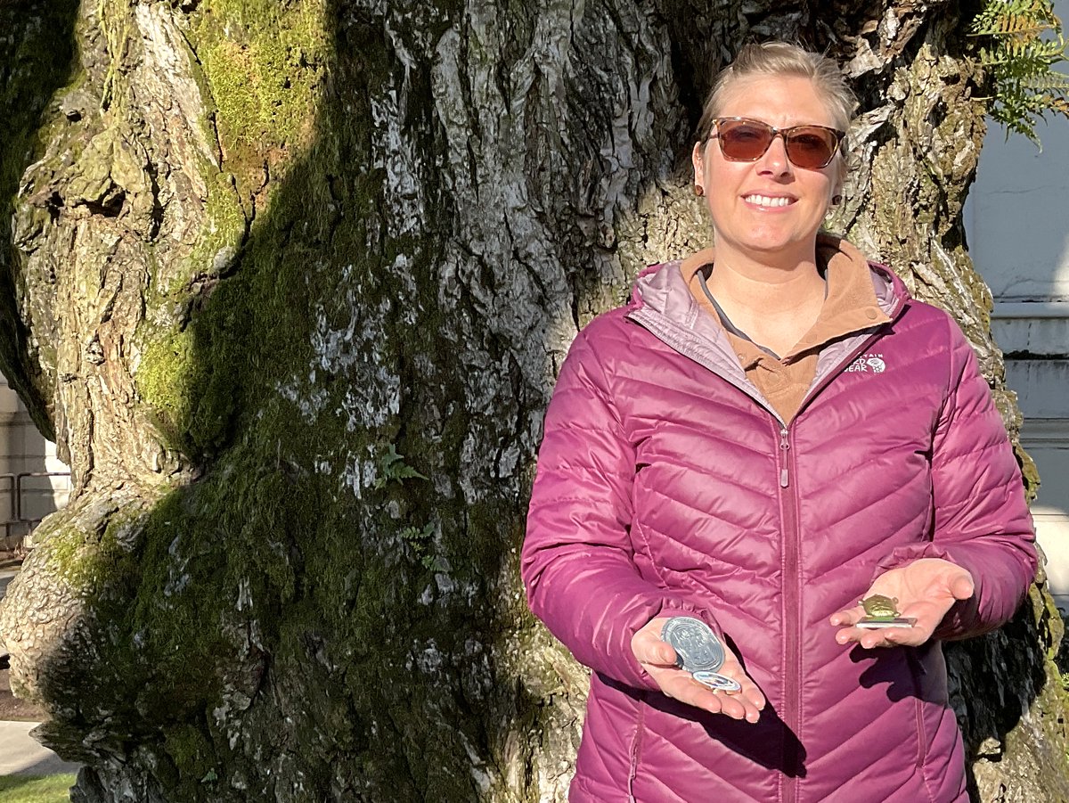 CityOfRoseburg's tweet image. Parks &amp;amp; Rec’s Tracy David dishes details on Saturday’s Discover Roseburg 14 Land of Umpqua Geocache Series kick-off on News Radio 93-9 FM/1240 KQEN at 8:30 am Thursday: kqennewsradio.com. The series launches 9 am - 2 pm Saturday: shorturl.at/n8AVD
#parks #gogeocaching