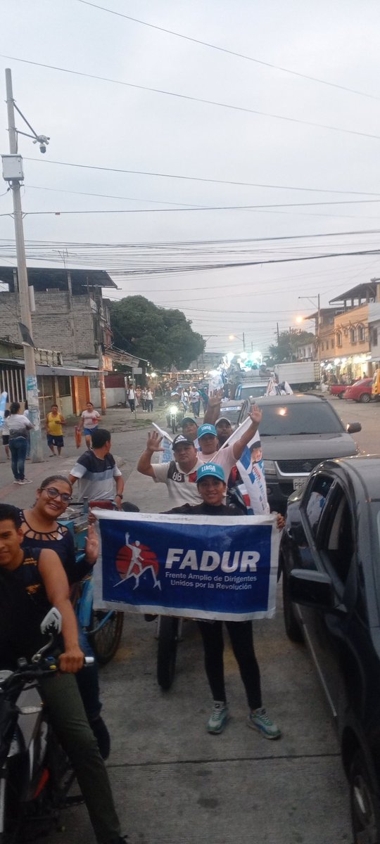 yesijegas's tweet photo. Gran Caravana multitudinaria en Fertisa, FADUR presente junto a los candidatos del D1, vamos que la victoria está cerca somos semillas HLVS. @fadurrr @JeanMera_ @LuisaGonzalezEc @rc5_1_guayas @MashiRafael @RC5Oficial @RicardoPatinoEC @Rogerlozano94 @marcelaguinaga @UvidiaWilson https://t.co/OjglNz6Rx7
