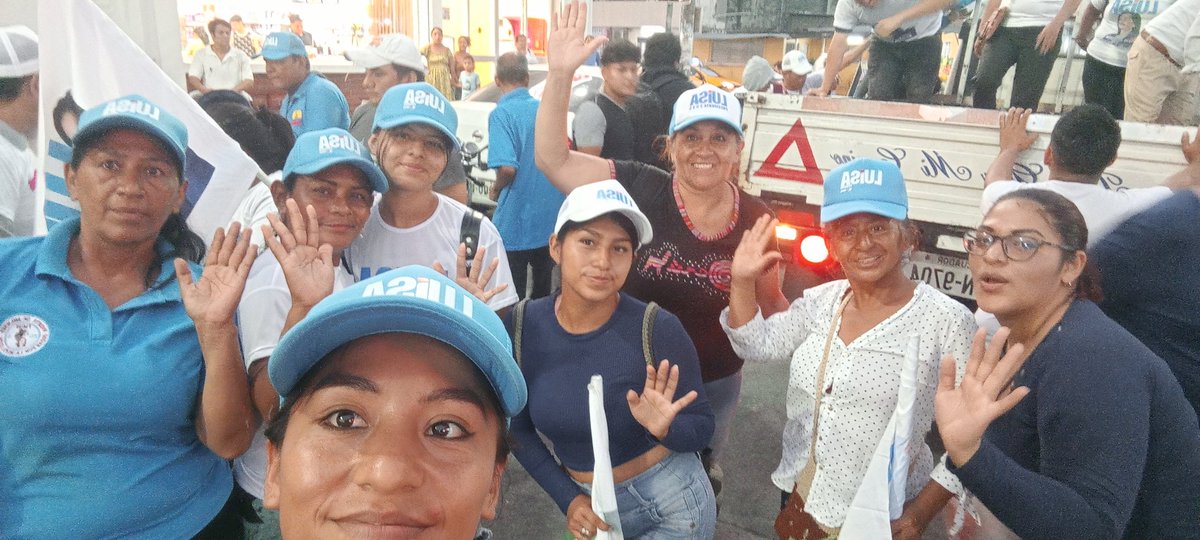 yesijegas's tweet photo. Gran Caravana multitudinaria en Fertisa, FADUR presente junto a los candidatos del D1, vamos que la victoria está cerca somos semillas HLVS. @fadurrr @JeanMera_ @LuisaGonzalezEc @rc5_1_guayas @MashiRafael @RC5Oficial @RicardoPatinoEC @Rogerlozano94 @marcelaguinaga @UvidiaWilson https://t.co/OjglNz6Rx7