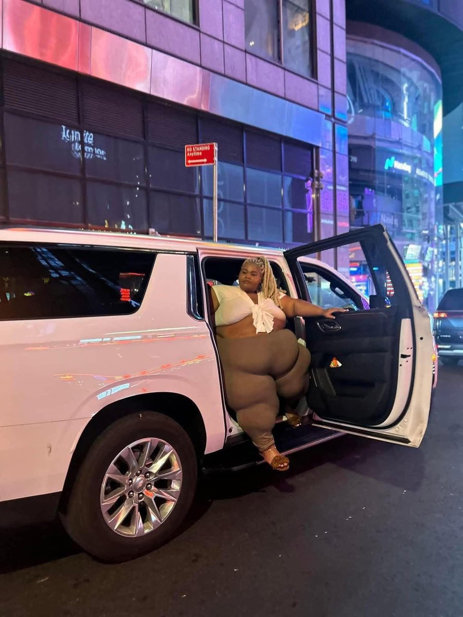 IAMTOINEJ's tweet image. Yall the Lyft Driver still wrong ???