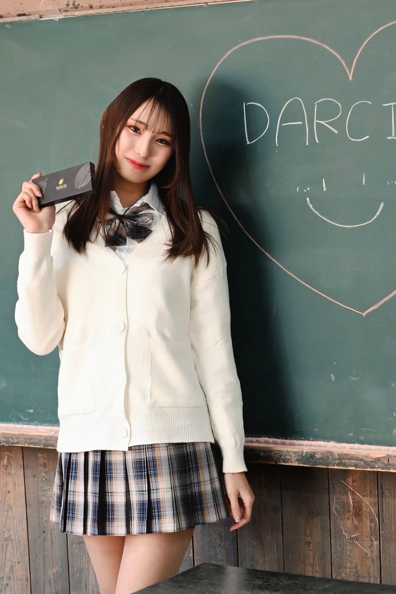 0024azk's tweet photo. 1/19 カエデの郷ひらら
モデル : 美咲 (@micha20020108)🌻🍒
#ななサク撮影会
#DARCIS #DarcisChocolatier
#ダルシーPRアンバサダー
#バレンタインデー
#奈良県出身 #みちゃ🌻🍒 https://t.co/z6bnMUfrNk