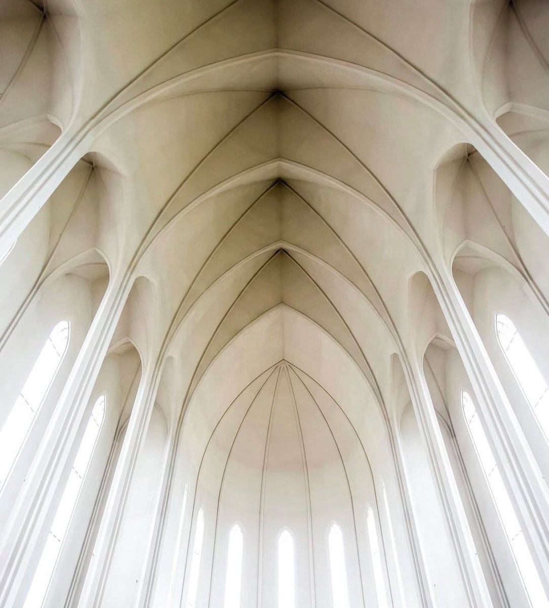 luusssso's tweet photo. Hallgrímskirkja cathedral located in Reykjavík, Iceland 

Design by architect Guðjón Samúelsson https://t.co/fyhlls3mBT